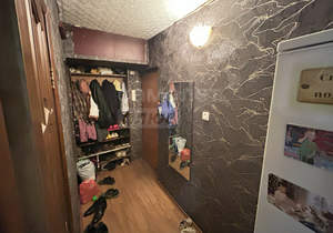 2-к квартира, вторичка, 46м2, 1/5 этаж