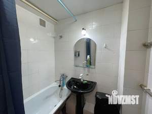 2-к квартира, вторичка, 37м2, 1/5 этаж