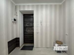2-к квартира, вторичка, 49м2, 1/4 этаж