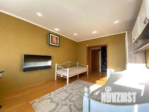 2-к квартира, вторичка, 68м2, 9/12 этаж