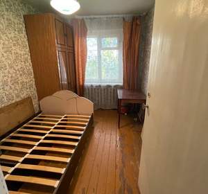 4-к квартира, вторичка, 61м2, 1/5 этаж