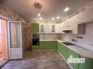 2-к квартира, вторичка, 63м2, 10/18 этаж