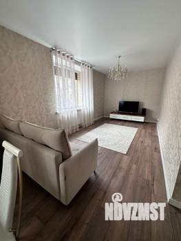 Студия квартира, вторичка, 57м2, 1/4 этаж