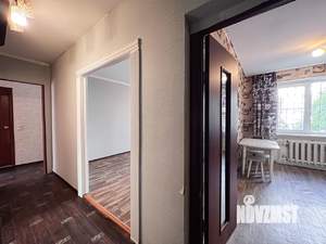 3-к квартира, вторичка, 63м2, 2/10 этаж