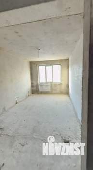 1-к квартира, сданный дом, 42м2, 23/25 этаж