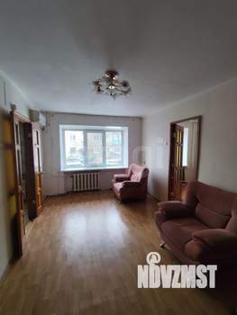 2-к квартира, вторичка, 43м2, 1/5 этаж