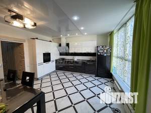 4-к квартира, вторичка, 130м2, 6/12 этаж