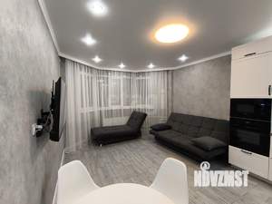 2-к квартира, вторичка, 62м2, 10/17 этаж