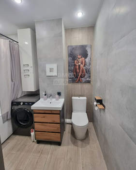 3-к квартира, вторичка, 89м2, 8/16 этаж