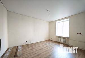 2-к квартира, вторичка, 53м2, 1/3 этаж