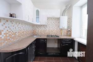 4-к квартира, вторичка, 61м2, 5/5 этаж