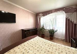 2-к квартира, вторичка, 53м2, 1/9 этаж
