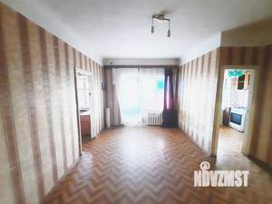 3-к квартира, вторичка, 40м2, 2/4 этаж