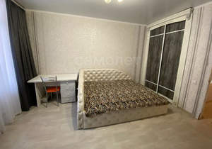 2-к квартира, вторичка, 60м2, 1/3 этаж