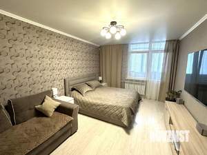 3-к квартира, вторичка, 80м2, 2/17 этаж