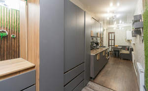 4-к квартира, вторичка, 74м2, 1/1 этаж