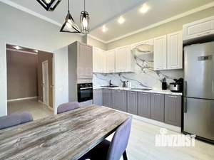2-к квартира, вторичка, 58м2, 1/18 этаж