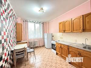 2-к квартира, вторичка, 60м2, 1/17 этаж