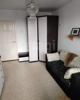 3-к квартира, вторичка, 67м2, 8/10 этаж