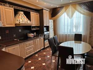 3-к квартира, вторичка, 130м2, 1/3 этаж