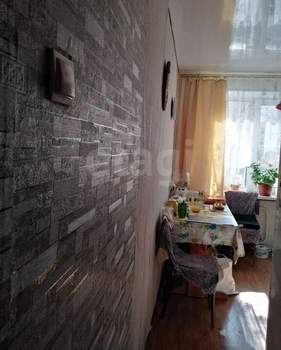 3-к квартира, вторичка, 65м2, 2/9 этаж