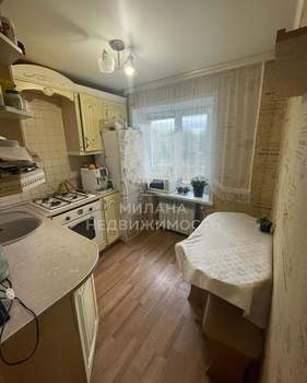 3-к квартира, вторичка, 42м2, 5/5 этаж