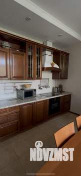4-к квартира, вторичка, 109м2, 5/5 этаж