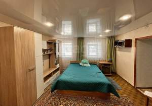 3-к квартира, вторичка, 79м2, 1/1 этаж