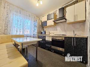 3-к квартира, вторичка, 65м2, 1/10 этаж