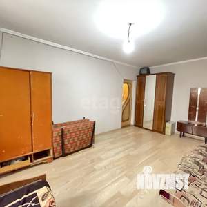 1-к квартира, вторичка, 38м2, 1/10 этаж