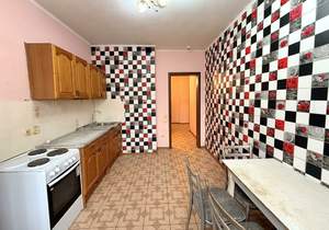 2-к квартира, вторичка, 60м2, 1/17 этаж