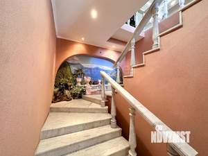 5-к квартира, вторичка, 207м2, 2/2 этаж