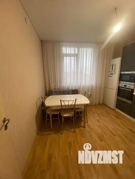 1-к квартира, вторичка, 37м2, 17/19 этаж