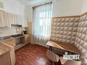 2-к квартира, вторичка, 58м2, 4/4 этаж