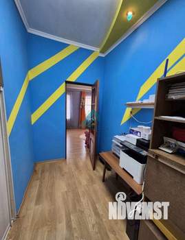 3-к квартира, вторичка, 56м2, 1/1 этаж