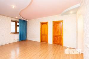 3-к квартира, вторичка, 70м2, 1/2 этаж