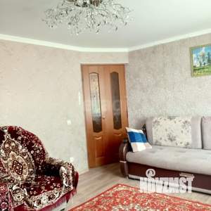 2-к квартира, вторичка, 42м2, 1/2 этаж