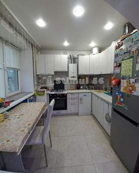 3-к квартира, вторичка, 58м2, 1/5 этаж