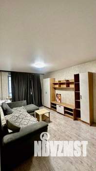 3-к квартира, вторичка, 63м2, 1/5 этаж