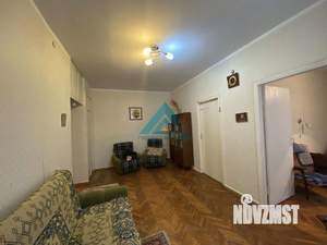 3-к квартира, вторичка, 63м2, 1/5 этаж