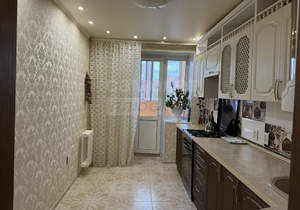 3-к квартира, вторичка, 80м2, 4/10 этаж