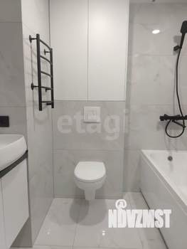 2-к квартира, вторичка, 63м2, 10/19 этаж