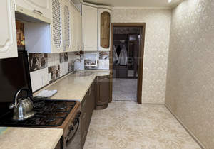 3-к квартира, вторичка, 80м2, 4/10 этаж