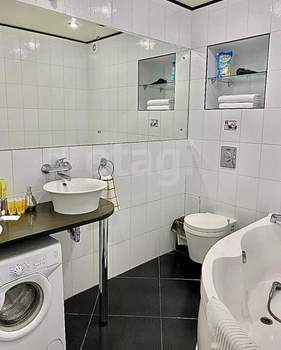 2-к квартира, вторичка, 71м2, 12/12 этаж