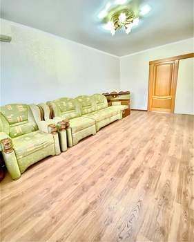 3-к квартира, вторичка, 57м2, 8/9 этаж