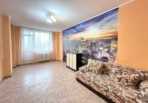 2-к квартира, вторичка, 60м2, 1/17 этаж