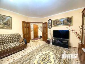 3-к квартира, вторичка, 65м2, 1/9 этаж