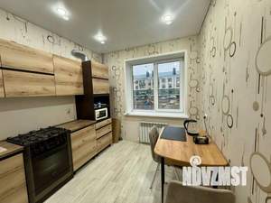 2-к квартира, вторичка, 55м2, 1/3 этаж