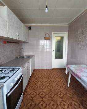 3-к квартира, вторичка, 66м2, 8/10 этаж