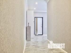 3-к квартира, вторичка, 100м2, 14/14 этаж